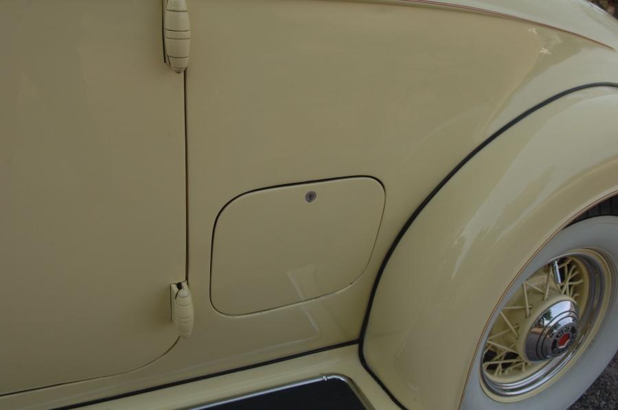  Packard Eight Model 1401 Convertible Coupe 1936 года  (фото 4 из 12)